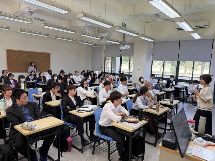 【課程專題演講】全聯福利中心產學合作&職場對接、大港青年實習媒合計畫圖片